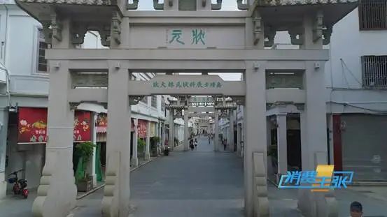 DƬ